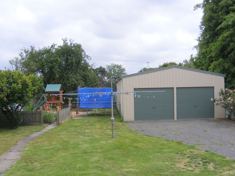 87 Wallace Street, Colac VIC 3250