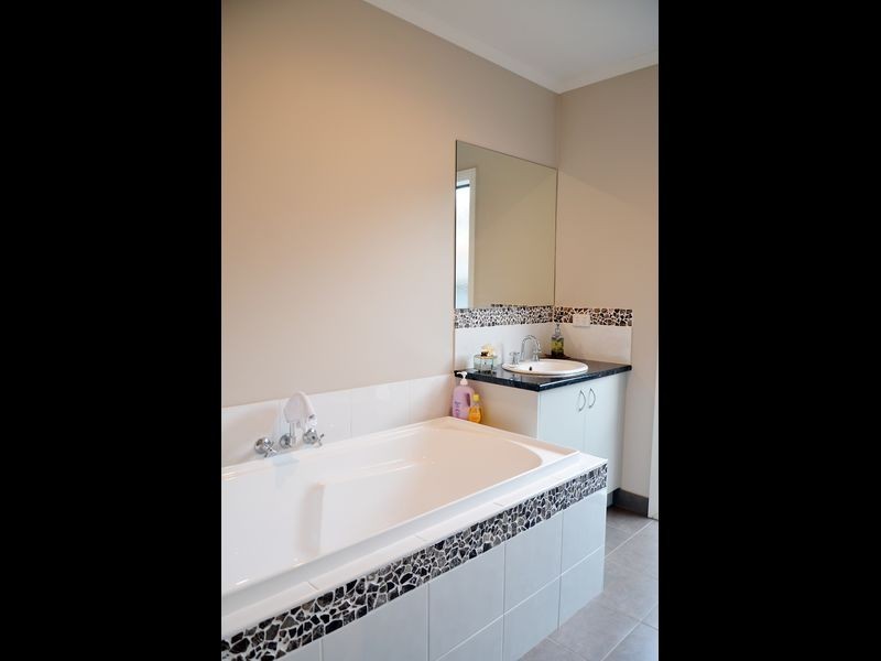 141 Armstrong Street, Colac VIC 3250