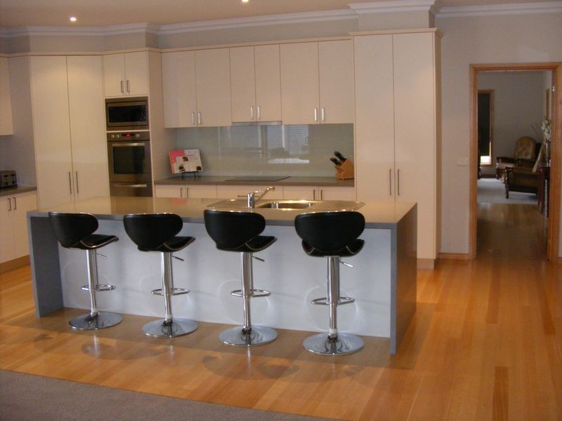 16 Garden Close, Elliminyt VIC 3250