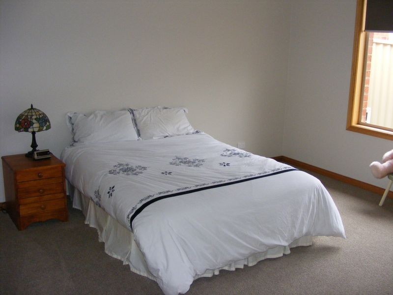 16 Garden Close, Elliminyt VIC 3250