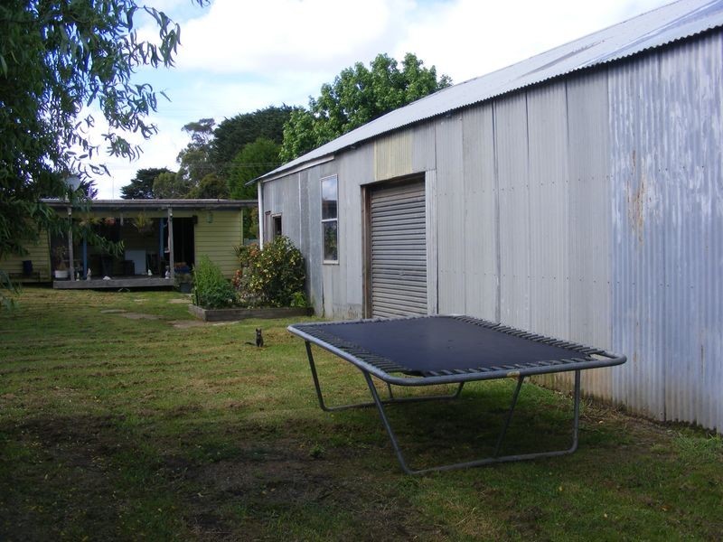 578 Swan Marsh Road, Swan Marsh VIC 3249