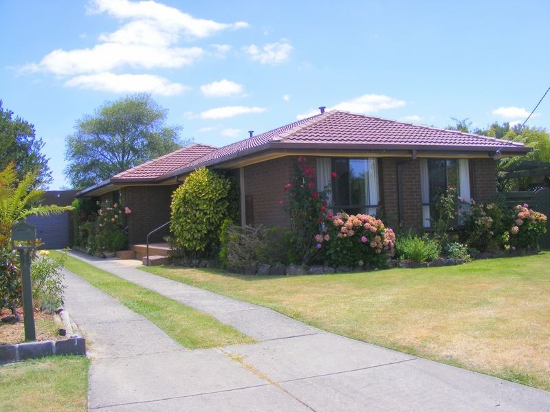 1 Begley Street, Colac VIC 3250