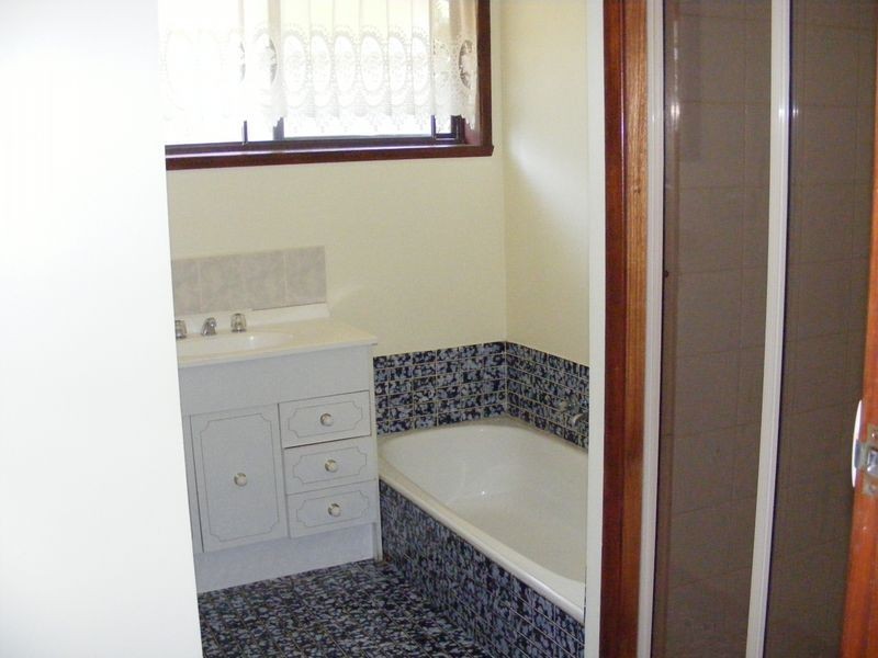 1 Begley Street, Colac VIC 3250