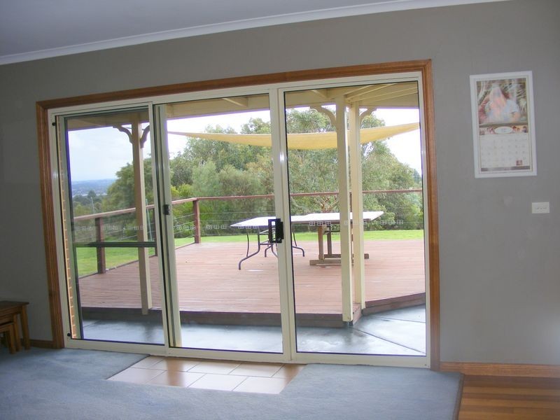 65 Belverdere Drive, Elliminyt VIC 3250