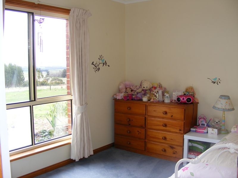 65 Belverdere Drive, Elliminyt VIC 3250
