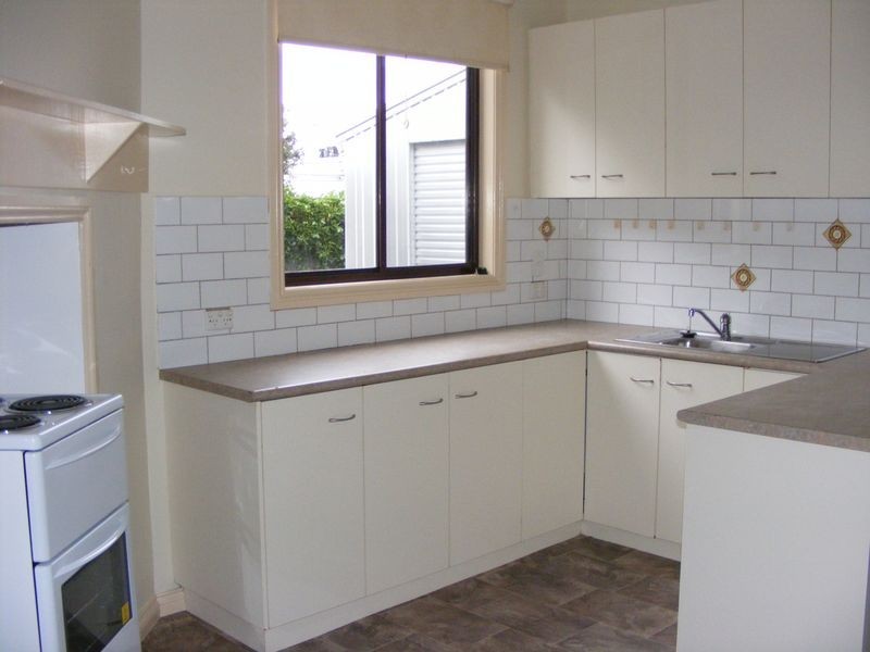 68 Sinclair Street, Colac VIC 3250