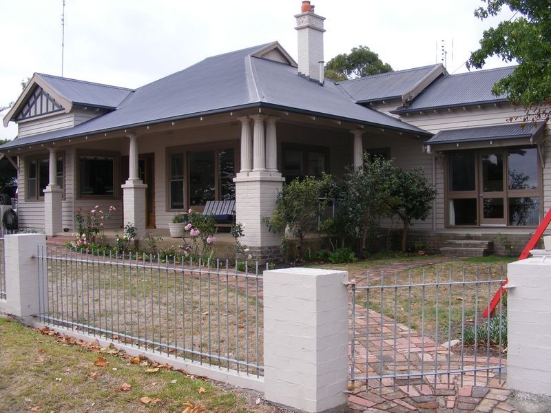 2 Grant Street, Colac VIC 3250