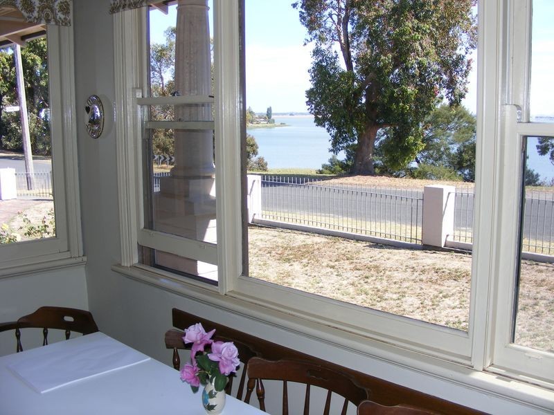 2 Grant Street, Colac VIC 3250