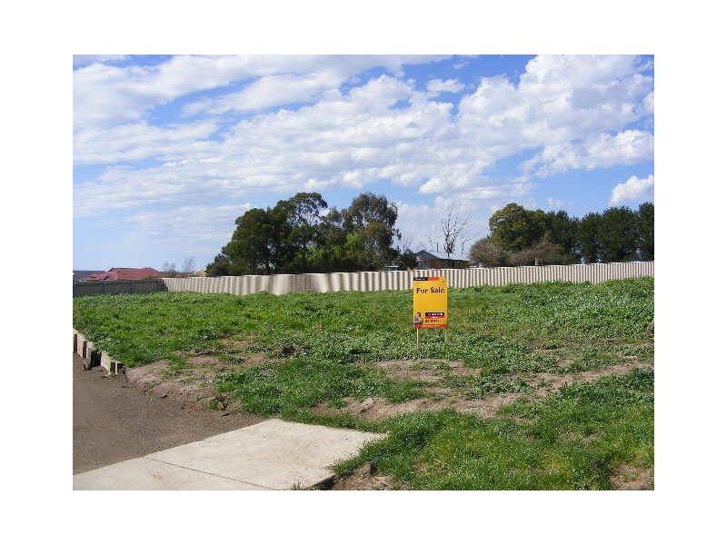 7 Acacia Close, Elliminyt VIC 3250