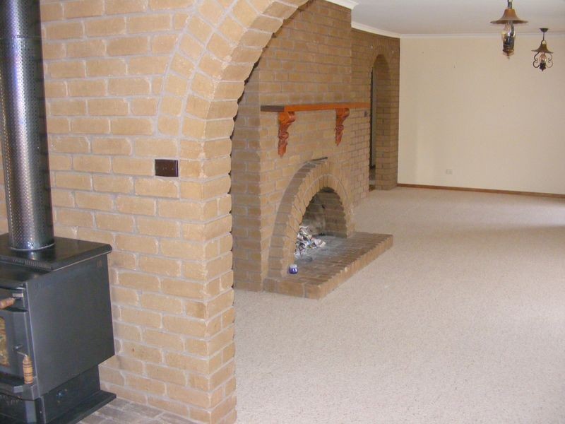 15 Airey Street, Elliminyt VIC 3250