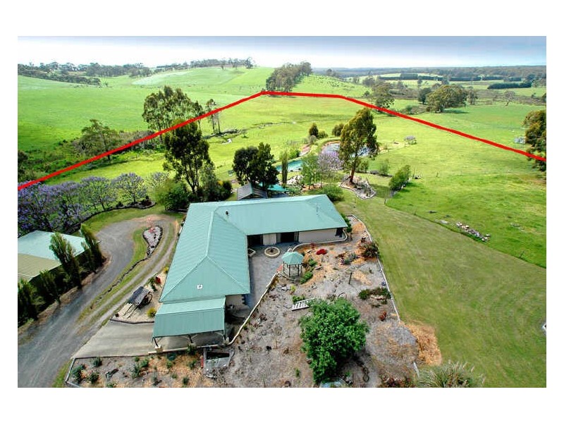 60 Johnson Road Extension, Barongarook VIC 3249