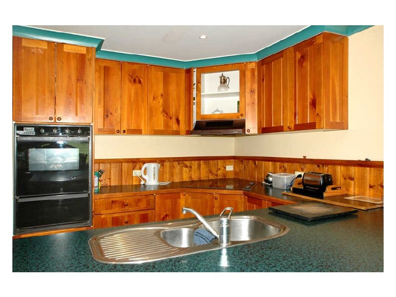 60 Johnson Road Extension, Barongarook VIC 3249