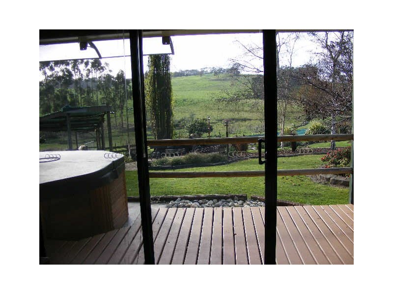 60 Johnson Road Extension, Barongarook VIC 3249