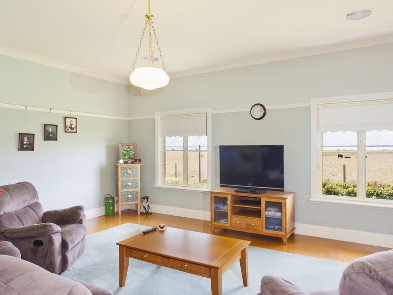 65 Baynes Road, Colac VIC 3250