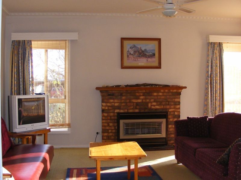 4 Cardell Court, Colac VIC 3250