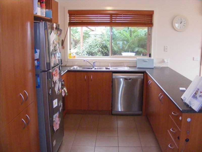 11 Leah Street, Colac VIC 3250