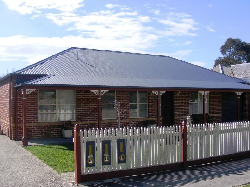 1/51 Calvert Street, Colac VIC 3250