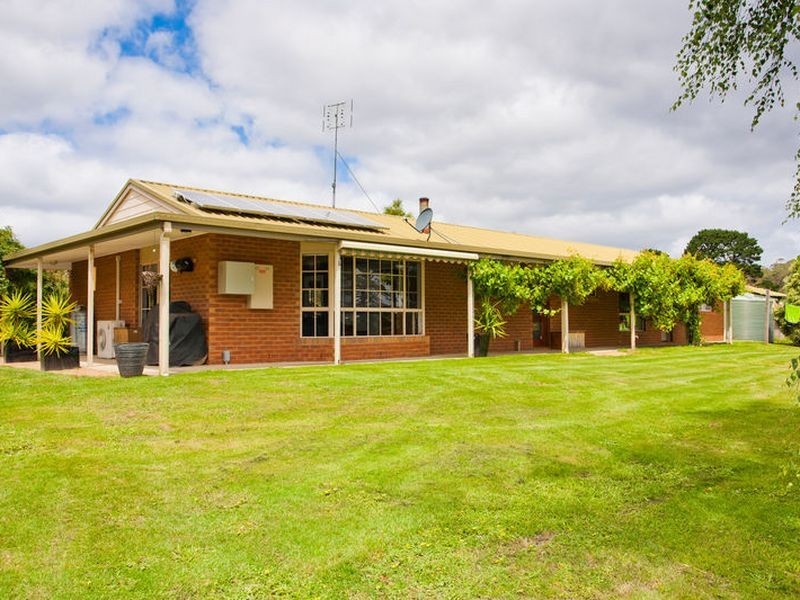 2 Yaugher Road, Forrest VIC 3236