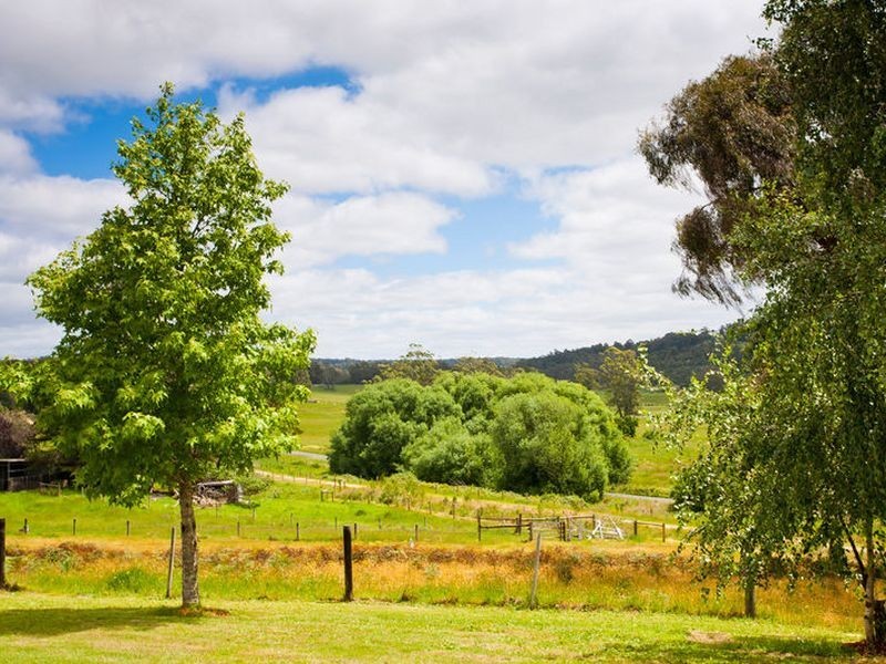 2 Yaugher Road, Forrest VIC 3236