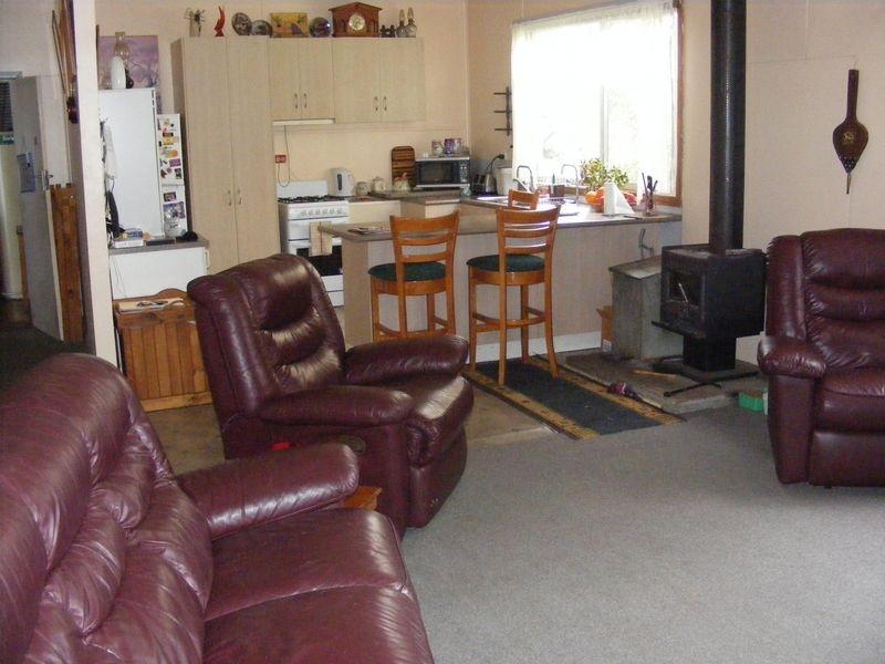 5 Football Road, Gellibrand VIC 3239