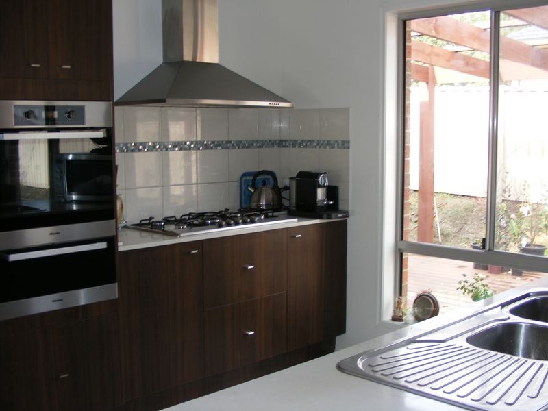 8 Banksia Drive, Elliminyt VIC 3250