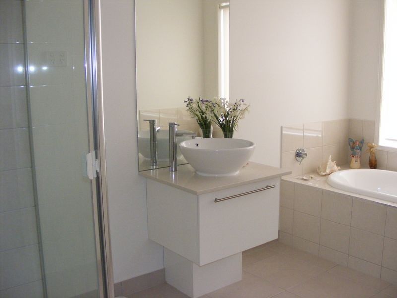 8 Banksia Drive, Elliminyt VIC 3250