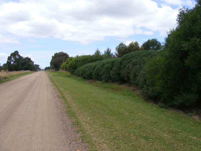 2/214 Airey Street, Elliminyt VIC 3250