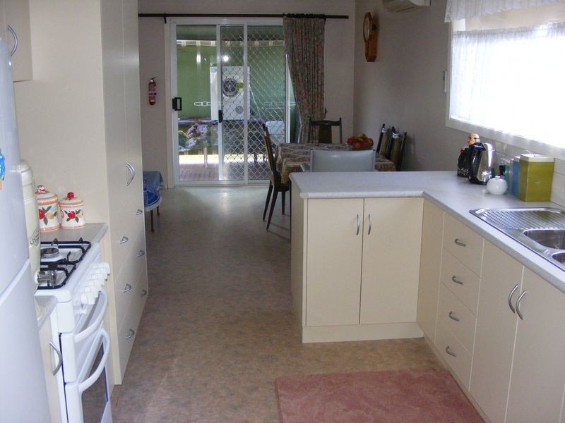 11 John Crescent, Colac VIC 3250