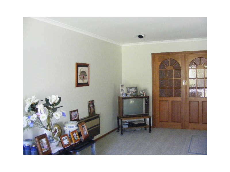 13 Moore Street, Colac VIC 3250