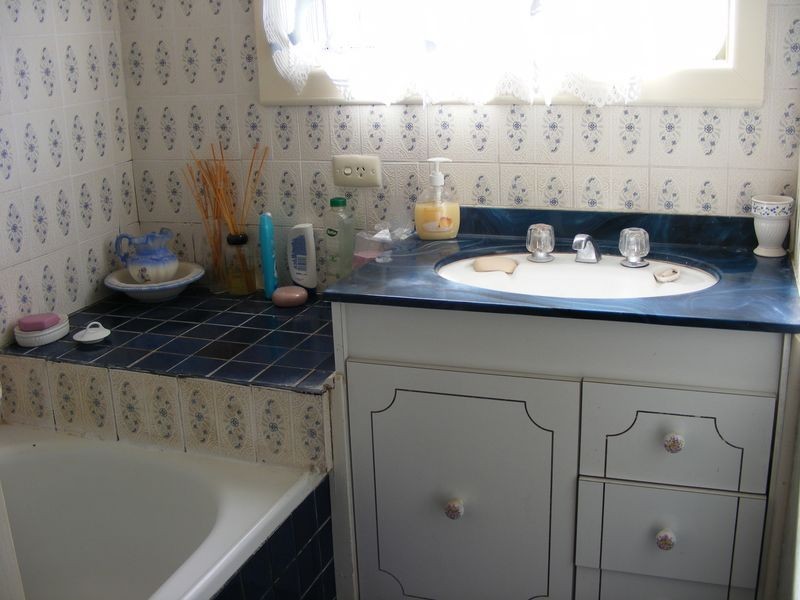 2 Churchill Square, Colac VIC 3250