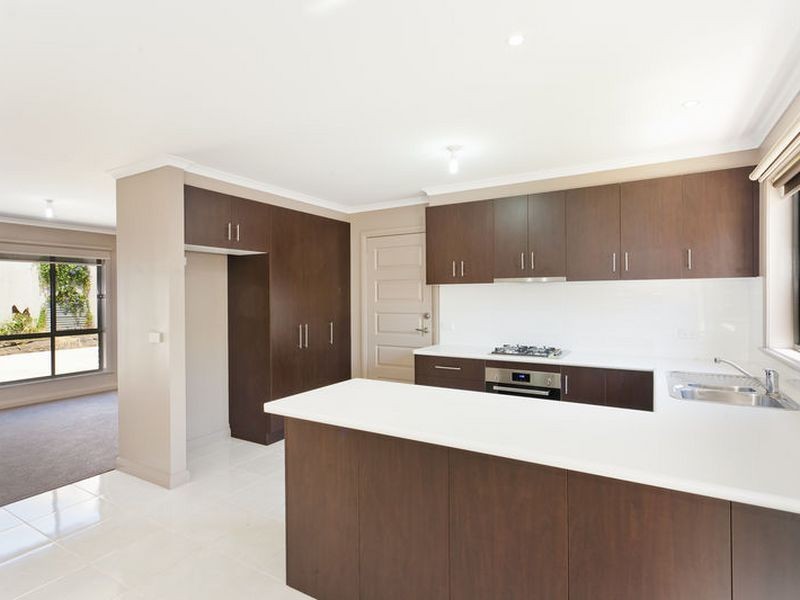 2/6 Polwarth Street, Colac VIC 3250