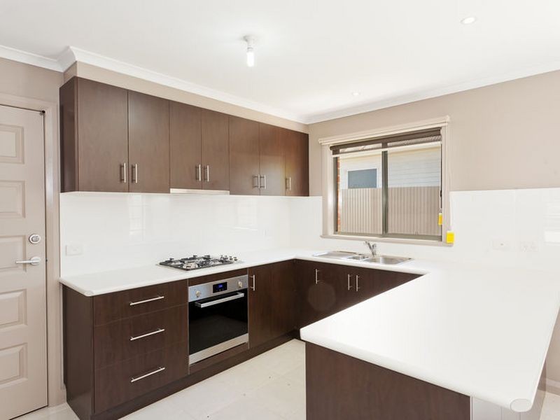 2/6 Polwarth Street, Colac VIC 3250