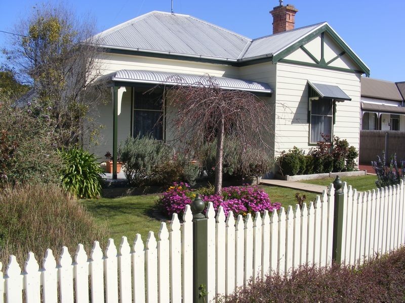 10 Wallace Street, Colac VIC 3250