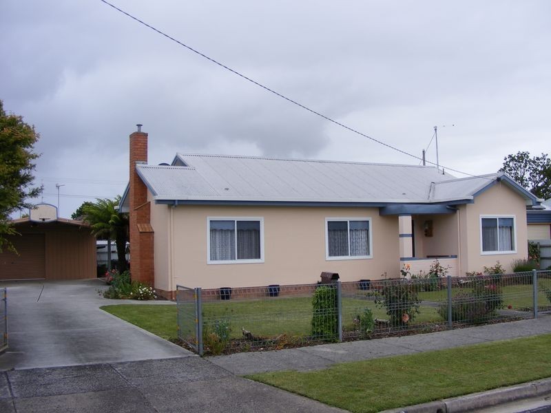 28 Marks Street, Colac VIC 3250