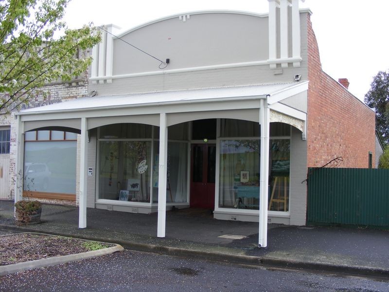77 Main Street, Beeac VIC 3251