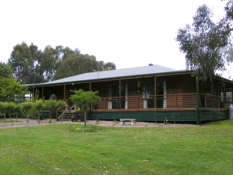 390 Shorts Road, Barongarook VIC 3249