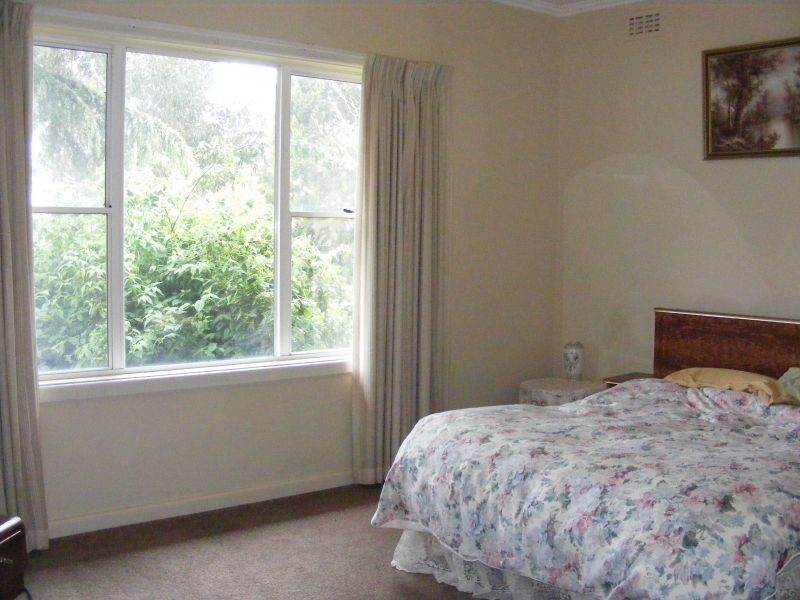 30 Lineens Road, Corunnun VIC 3249
