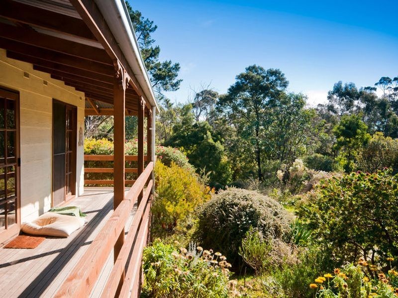 9 Parkers Road, Deans Marsh VIC 3235