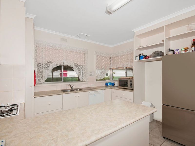 17 Wynne Street, Colac VIC 3250