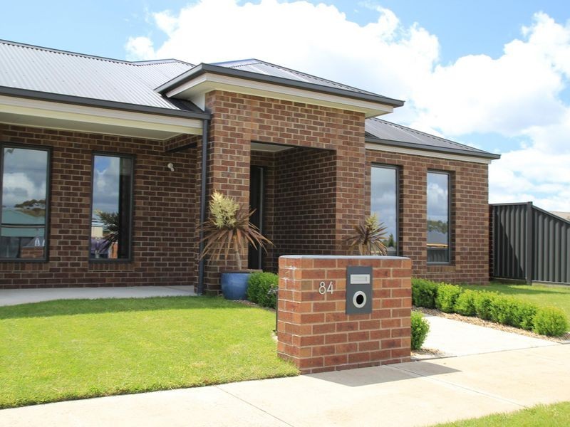 84 Polwarth Street, Colac VIC 3250