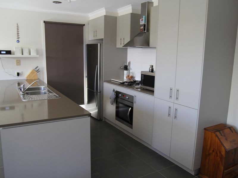 84 Polwarth Street, Colac VIC 3250