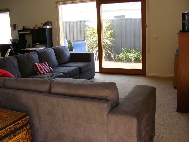 1/20 Ross Street, Colac VIC 3250