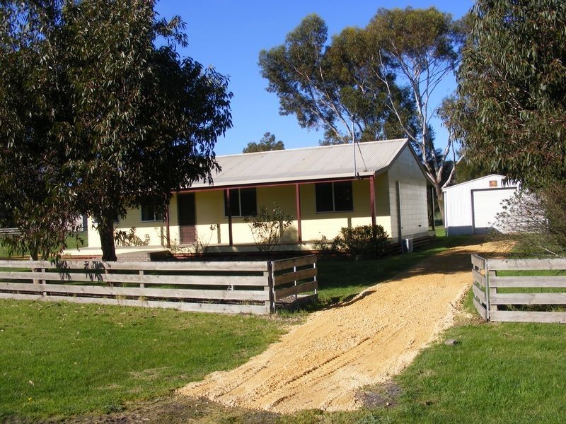48 Irrewillipe Road, Elliminyt VIC 3250