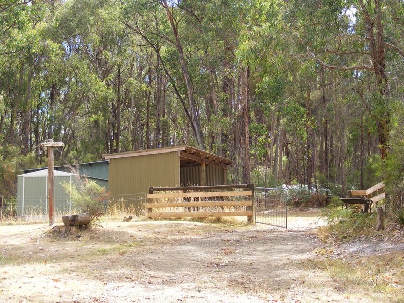 1175 Colac Lavers Hill Road, Kawarren VIC 3249