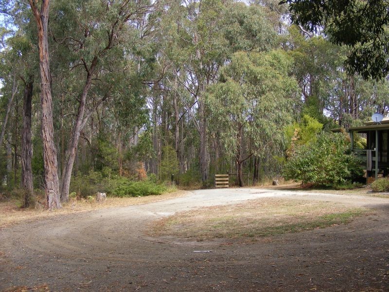 1175 Colac Lavers Hill Road, Kawarren VIC 3249