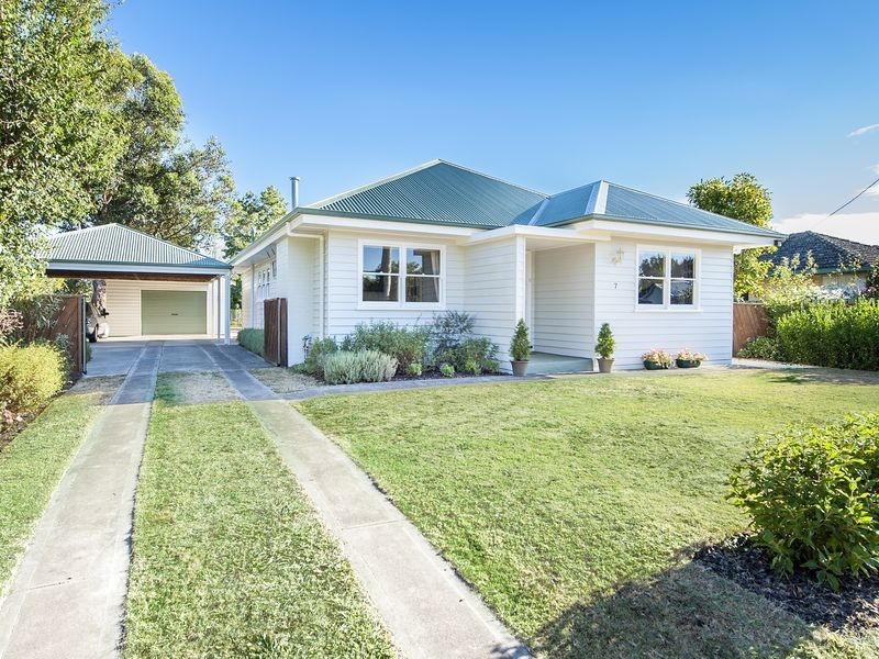 7 Nankivell Street, Colac VIC 3250