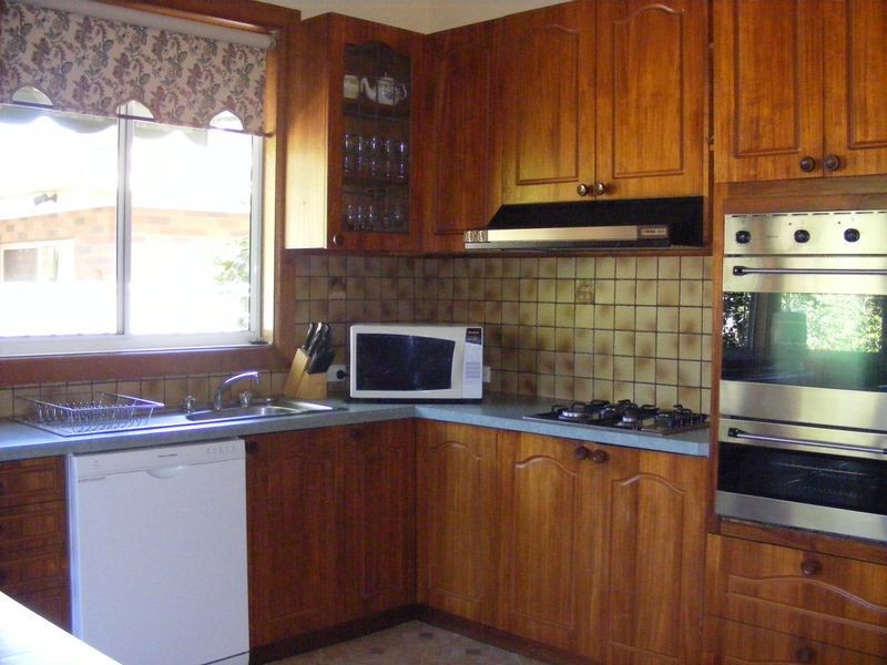 22 Queens Avenue, Colac VIC 3250