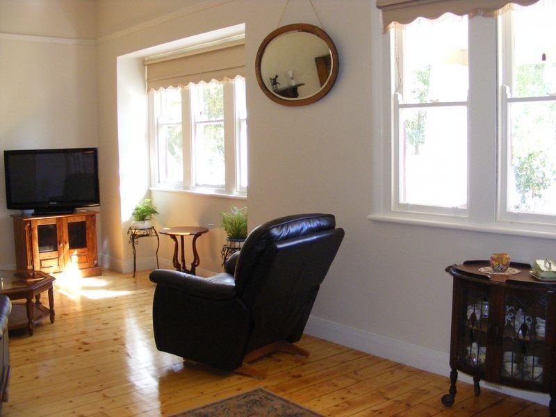 22 Queens Avenue, Colac VIC 3250