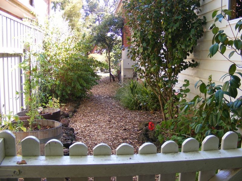 22 Queens Avenue, Colac VIC 3250