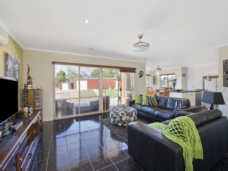 252 Pound Road, Elliminyt VIC 3250
